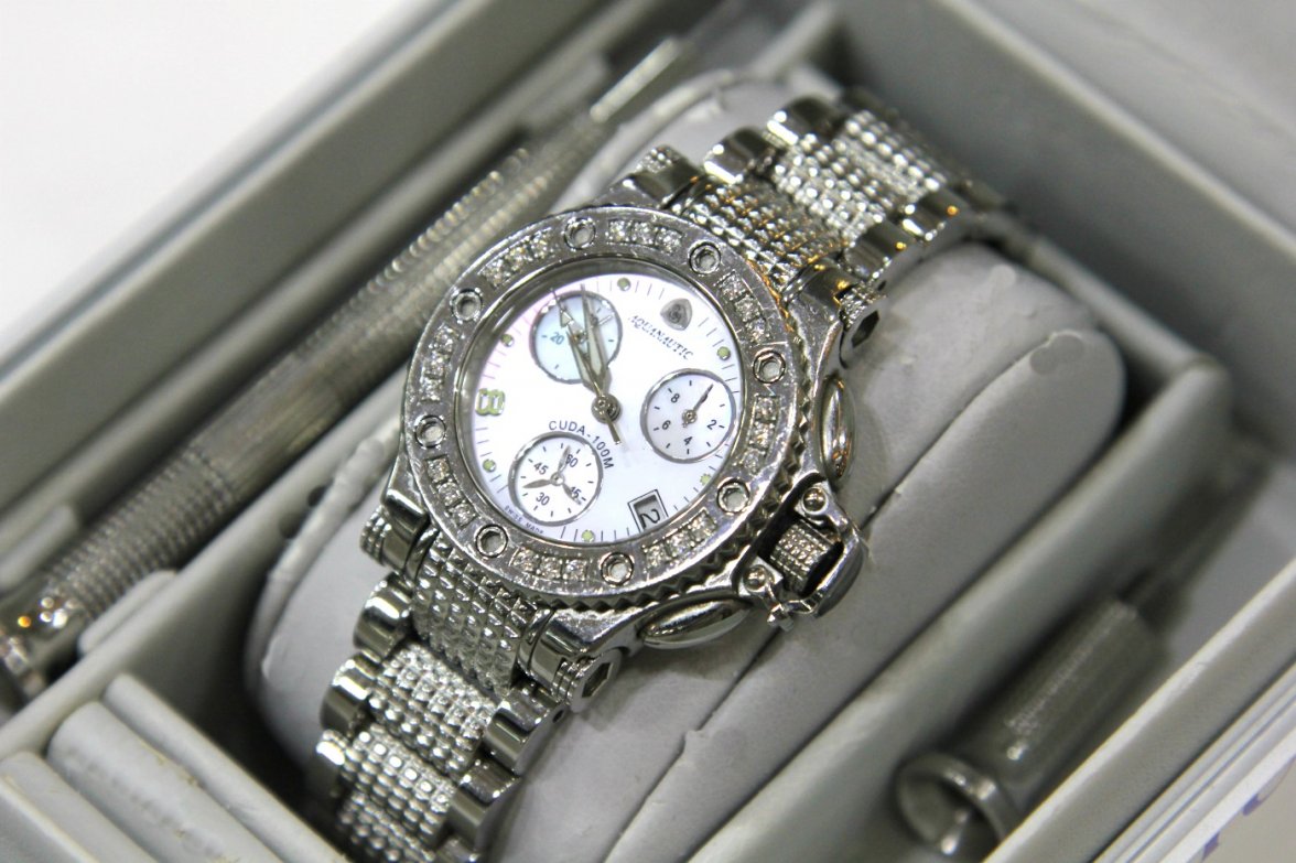 Aquanautic diamonds bezel 6.jpg