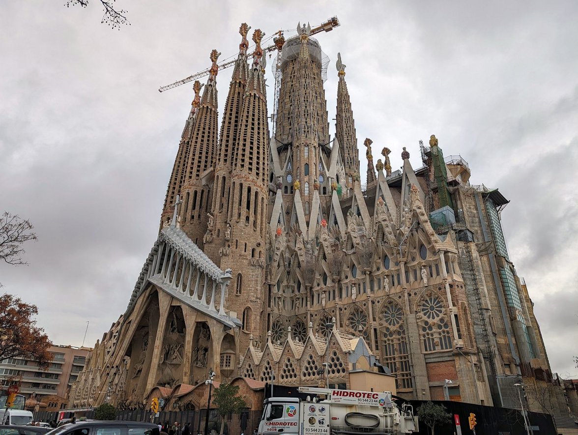 Willard Sagrada Família 3 PXL_20240216_140613329.jpg