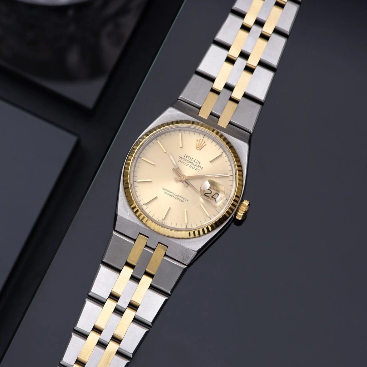 Rolex_Oysterquartz_Datejust_Champagne_Dial_17013_09-2.jpeg