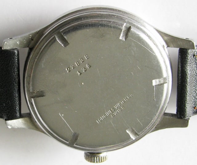 1944 caseback (640x537).jpg