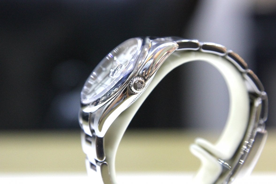 Rolex Date 34mm 5.jpg