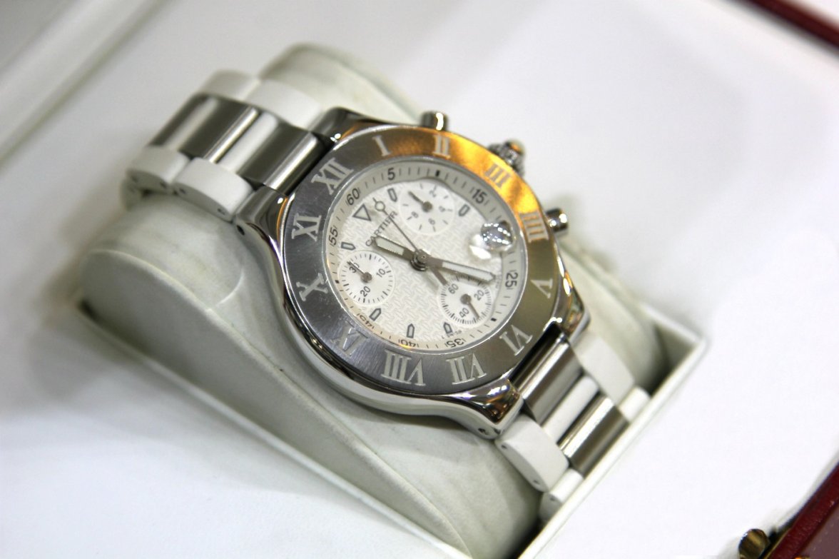 Cartier Must 21 2424 white 3.JPG