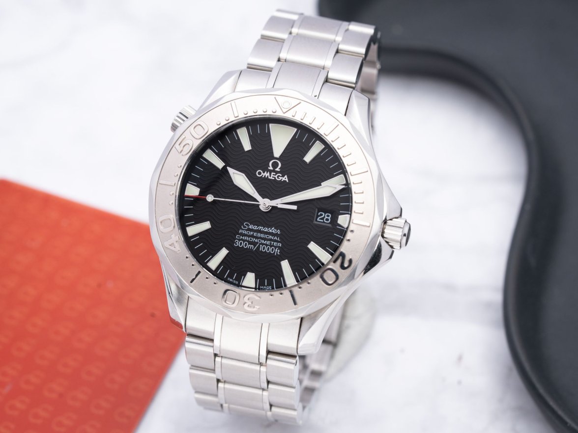 Omega_Seamaster_22305000_Marks_Uhren-1.jpeg Omega_Seamaster_22305000_Marks_Uhren-1.jpeg