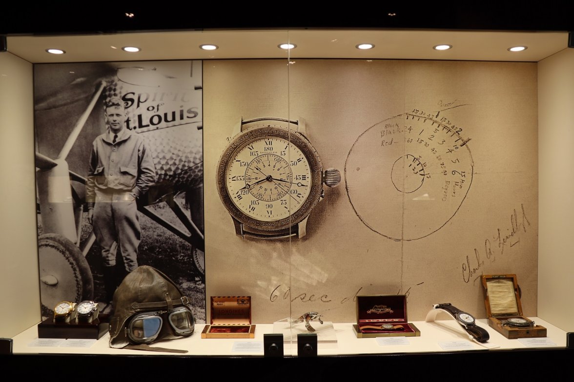 Longines MWU 20024-05.jpg