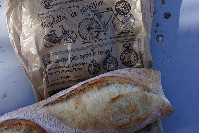 DSC00529a 800 baguette.JPG
