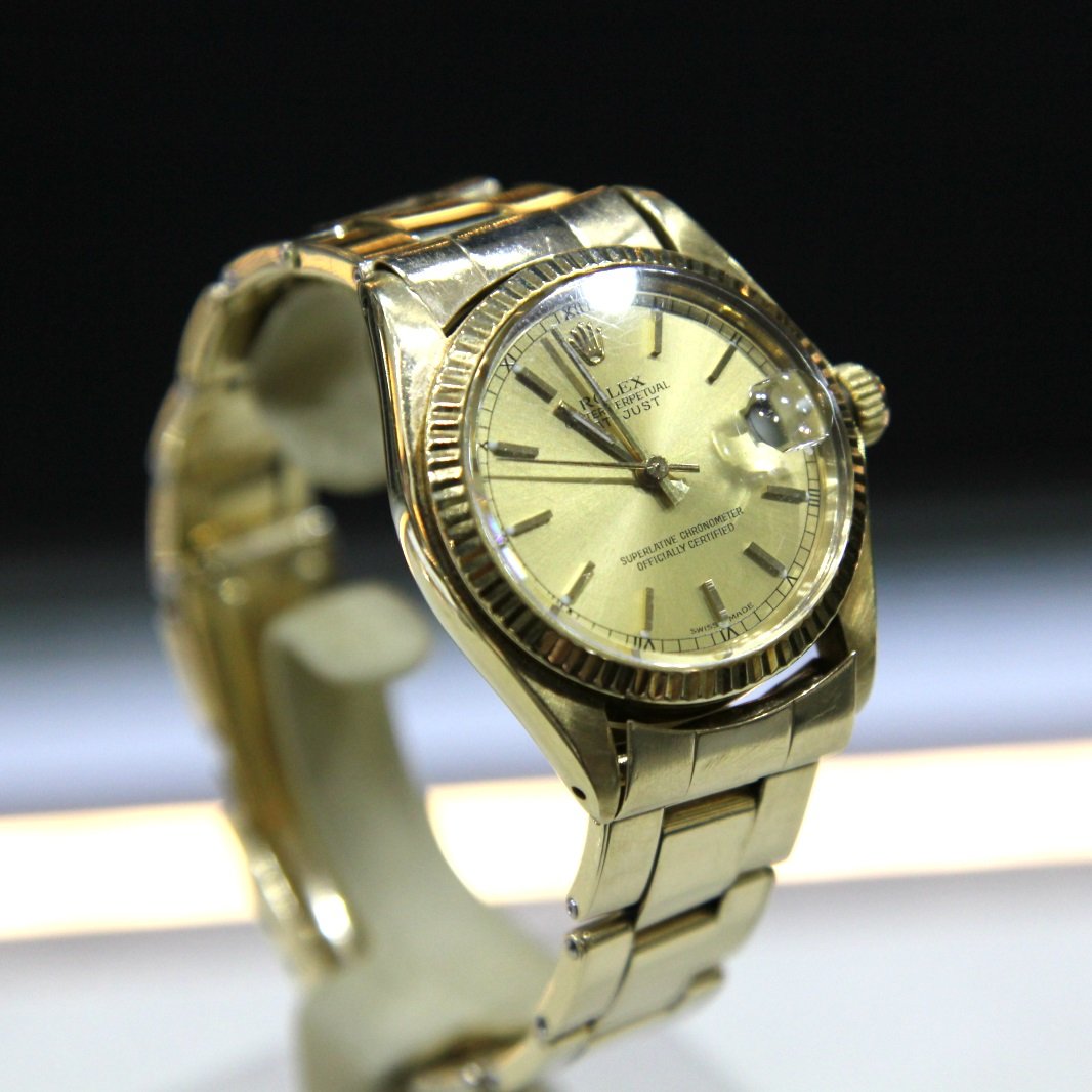 Rolex Datejust 6824 14kt 4.jpg