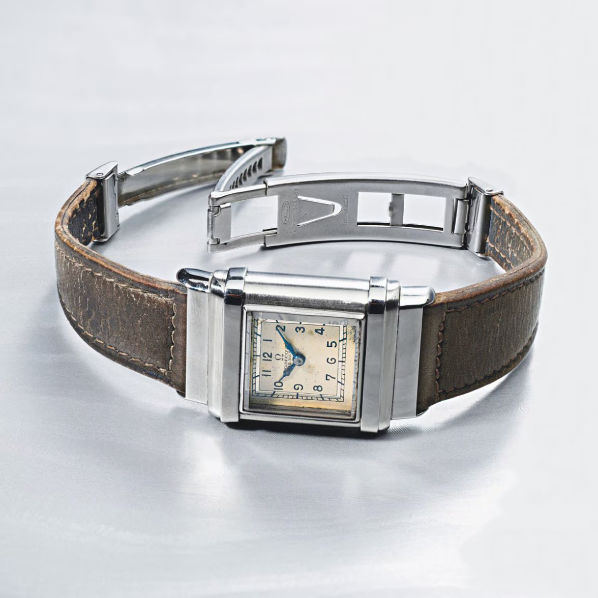 1932-the-omega-marine.jpg