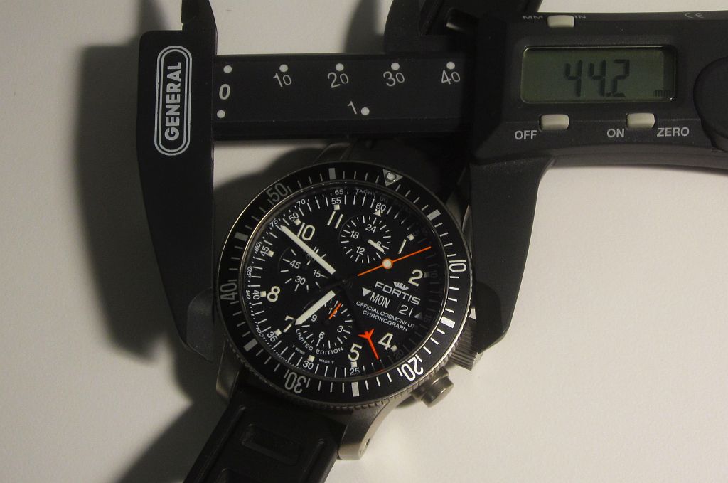 OCC bezel dia IMG_0866.jpg