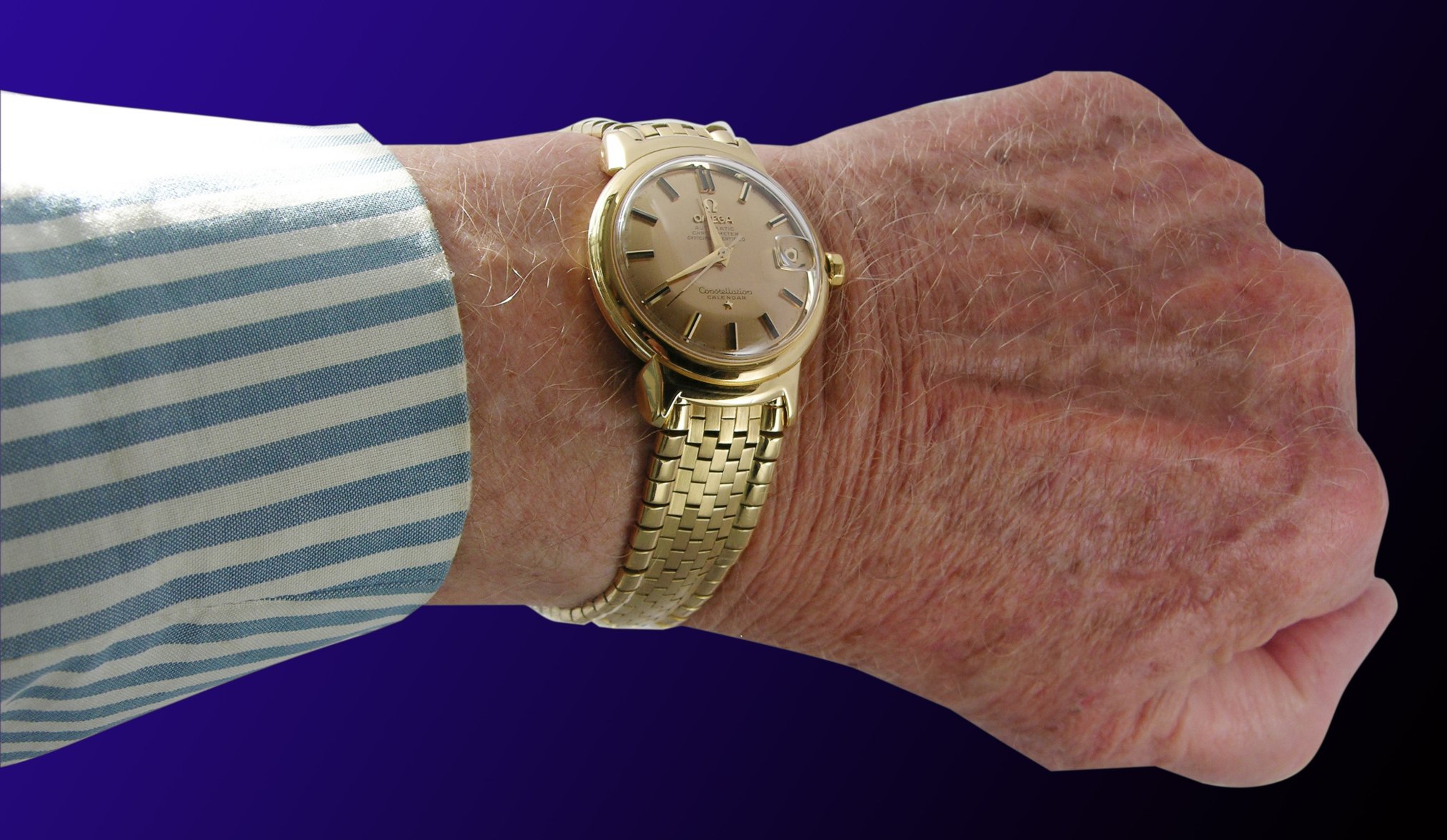 Omega 2988 GG Hand b 1.jpg Omega 2988 GG Hand b 1.jpg
