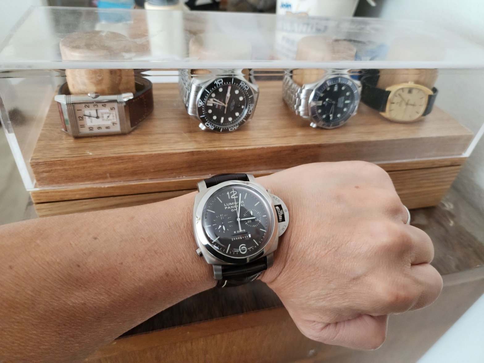 wristshot2.jpg