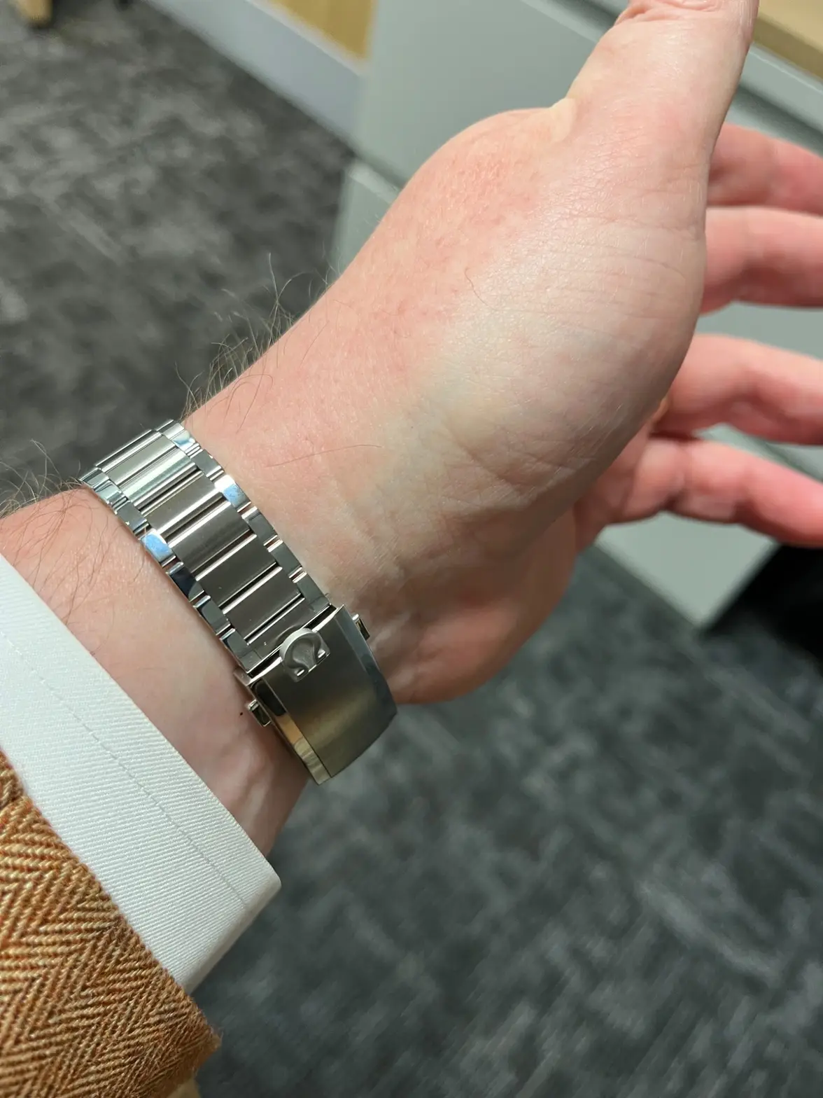 omega_7994046.webp omega_7994046.webp