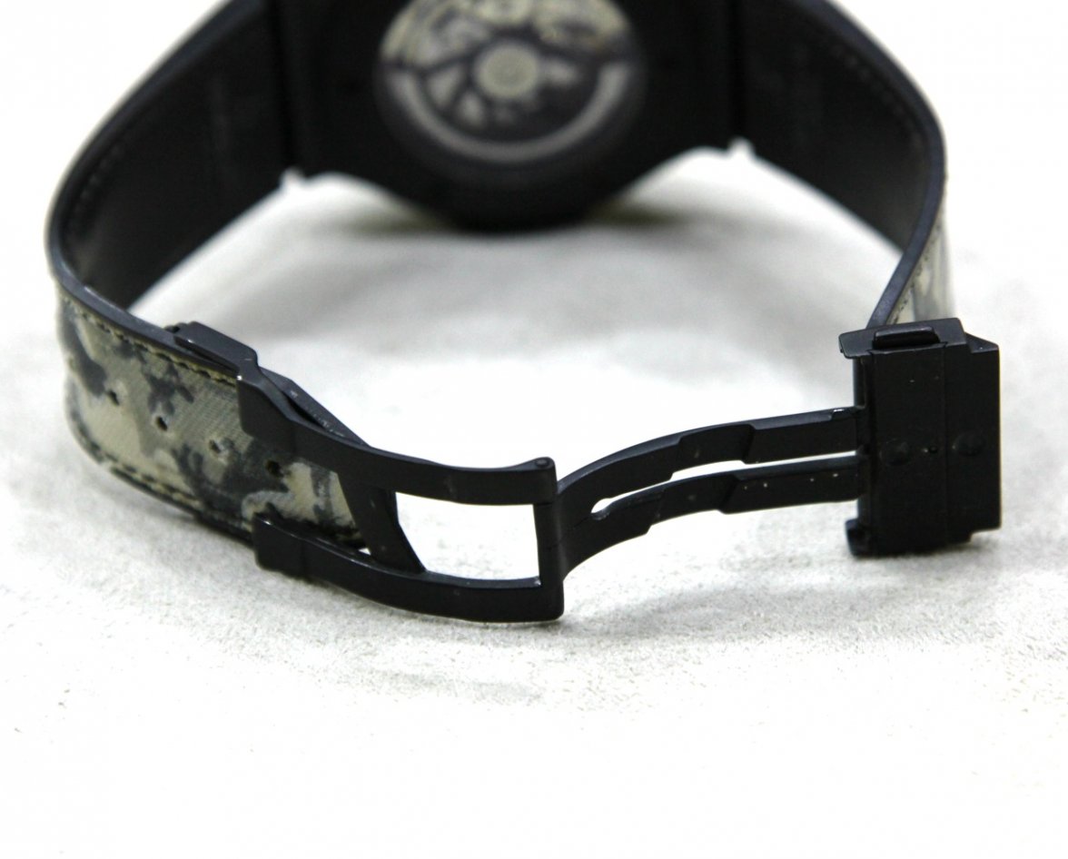 Hublot Big Bang Army 7.jpg