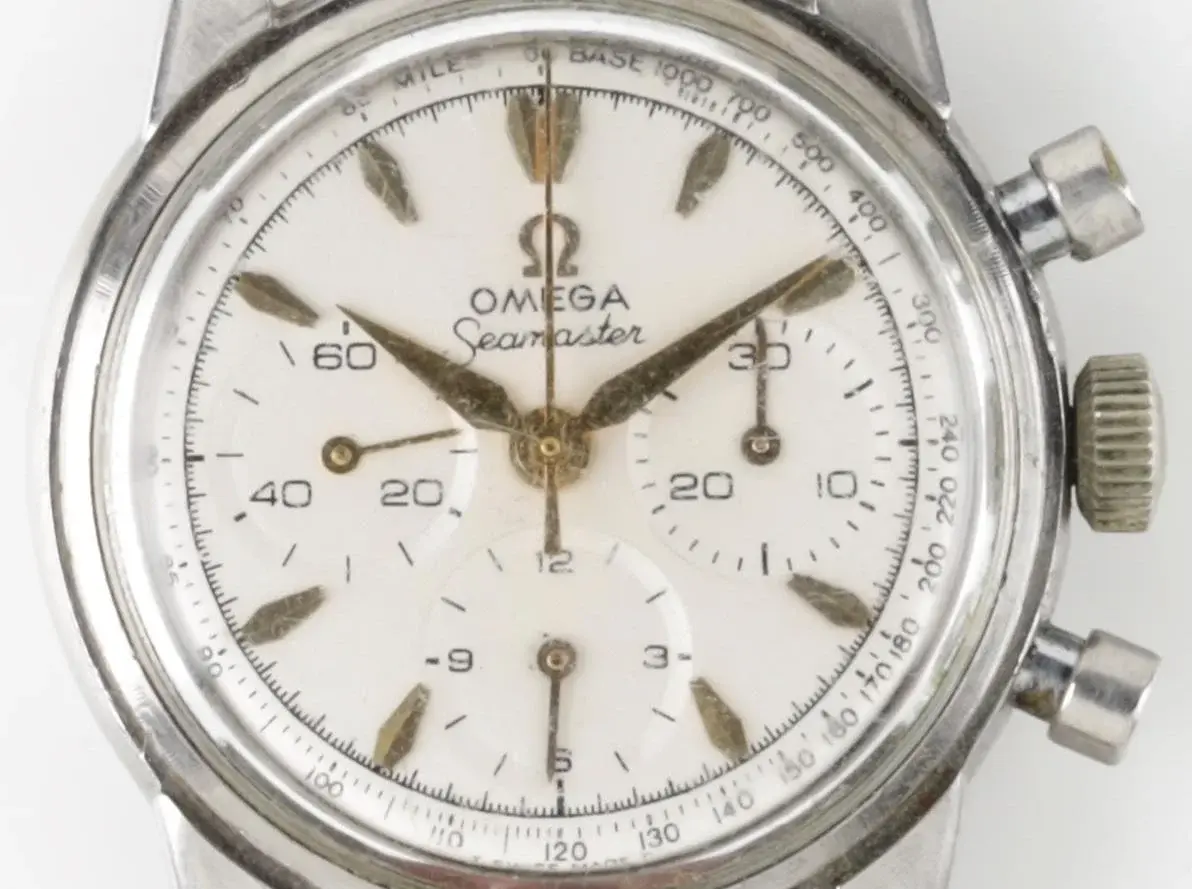 omega seamaster chronograph front xl.webp