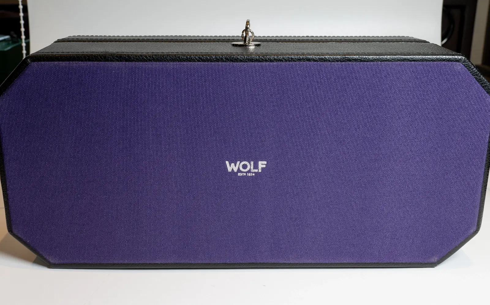 Wolf Box-4.webp