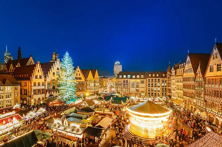 Trips-Vienna-Christmas-Markets_Christmas-Market-Feature-770x510.webp