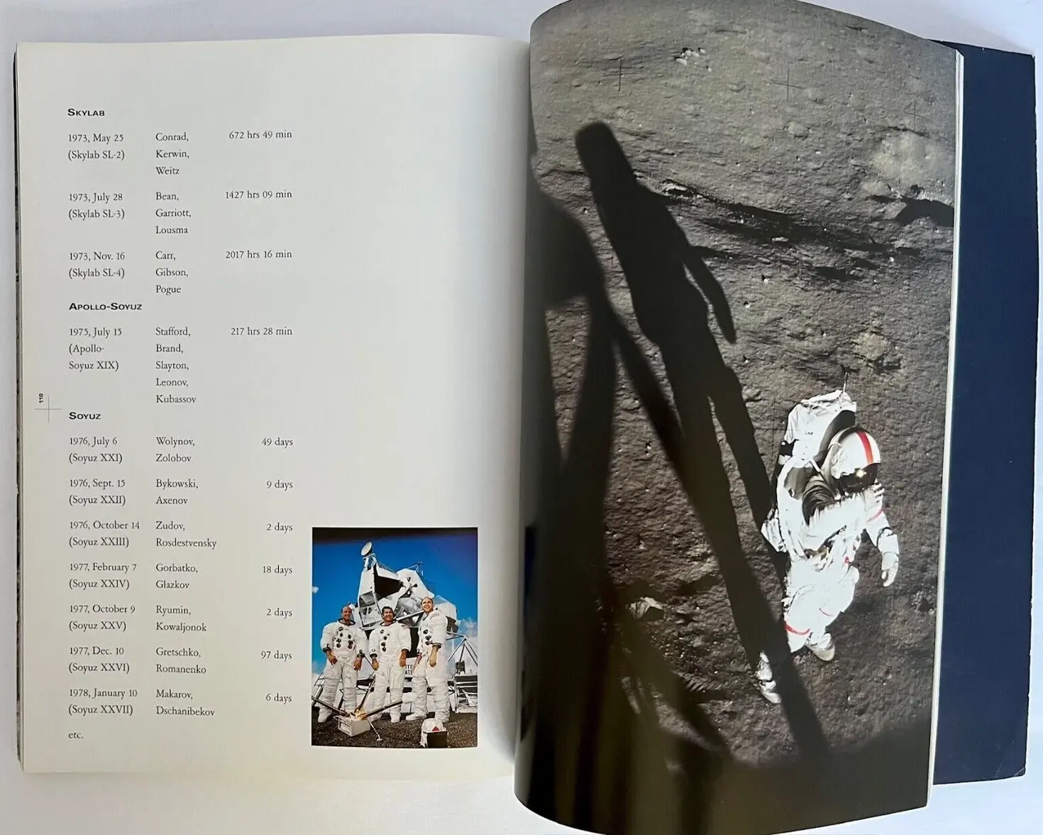 1994_Moonwatch_Book.webp