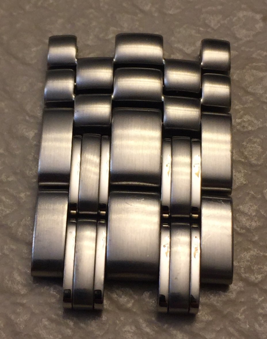 Omega part # request: Seamaster 300mc bracelet screw bar | WatchUSeek Watch  Forums