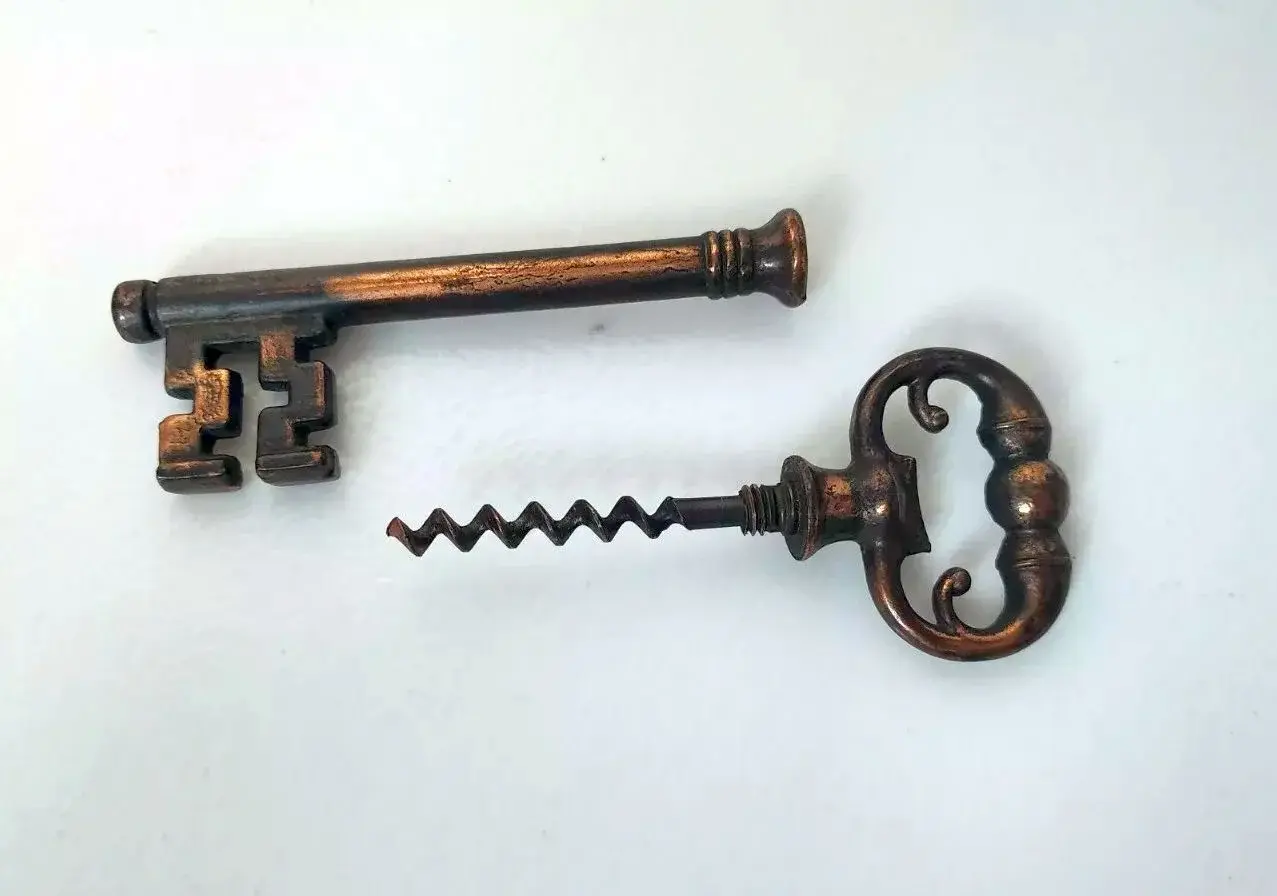 wyler kastle key (1).webp