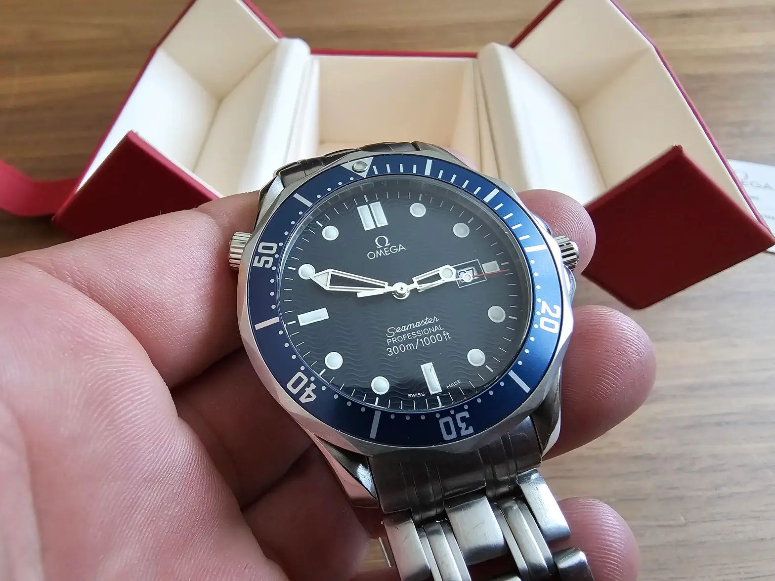 my-goldeneye-2541-80-1995-seamaster-back-from-service-v0-4pddxervsqkb1.webp my-goldeneye-2541-80-1995-seamaster-back-from-service-v0-4pddxervsqkb1.webp