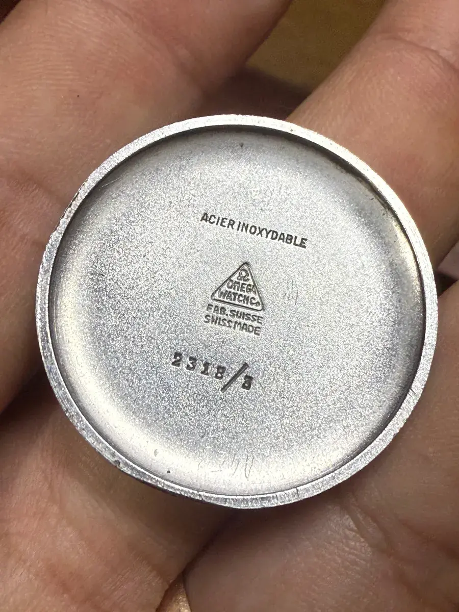 OMEGA MILITAR 3.webp