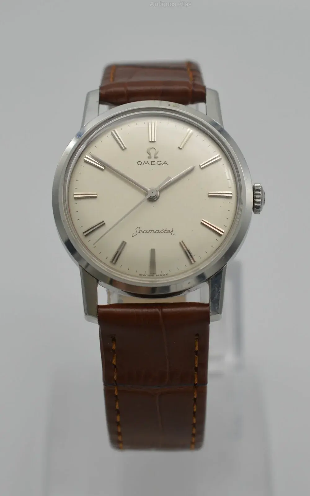1961_Omega_Seamaster_Wristwatc_as579a3098z.webp