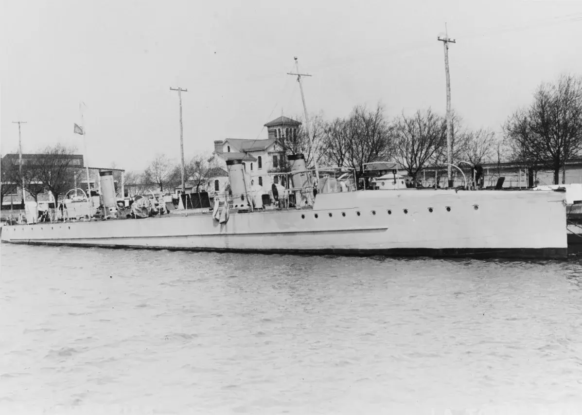 USS_SHUBRICK_(Torpedo_Boat_-_31,_TB-31).webp