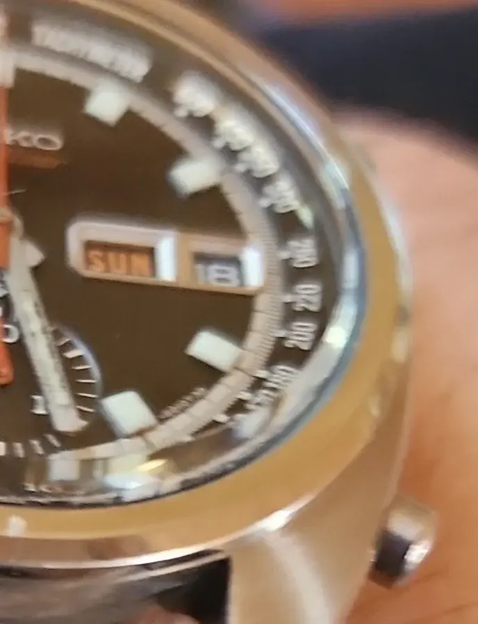 cb37867d-255f-4aef-b664-cc30d875767f.webp cb37867d-255f-4aef-b664-cc30d875767f.webp