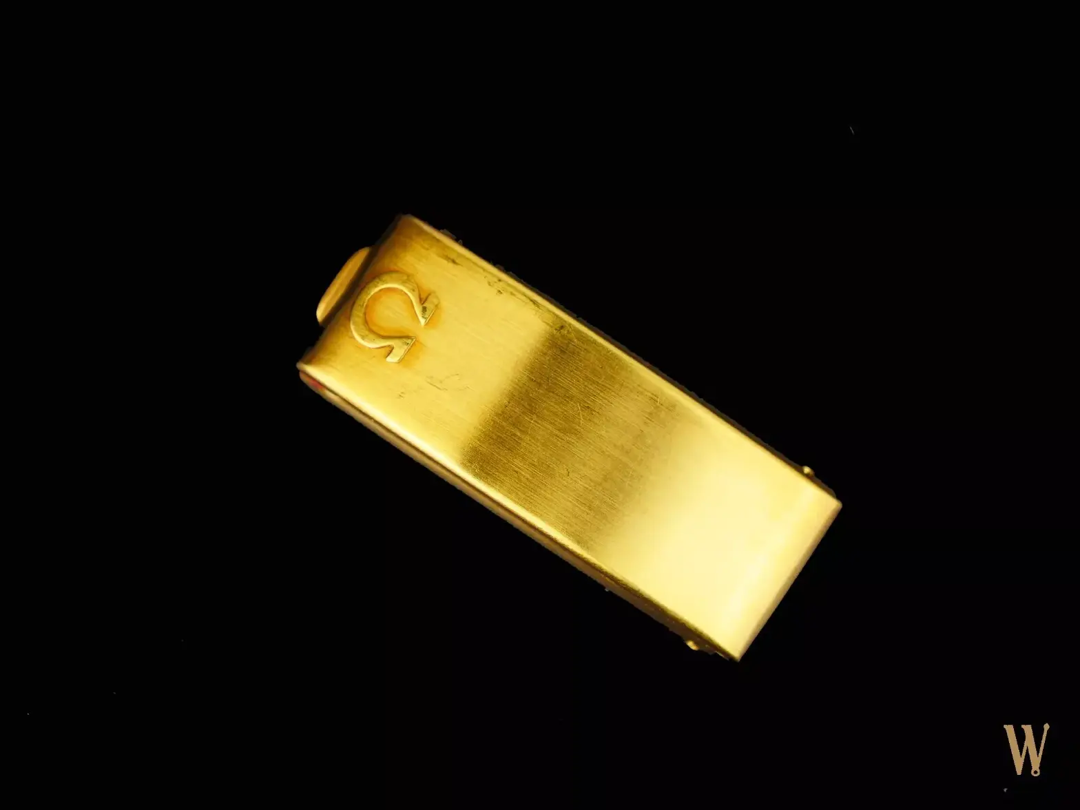 No. 27 Gold Clasp.webp