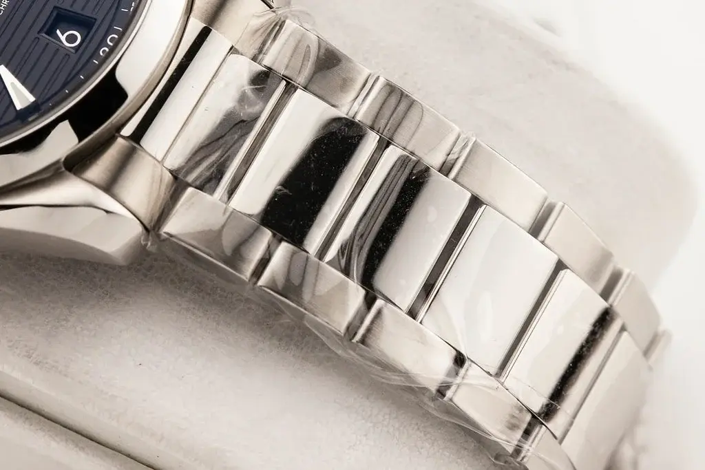 54608209697_d3c92cb545_b.webp 54608209697_d3c92cb545_b.webp