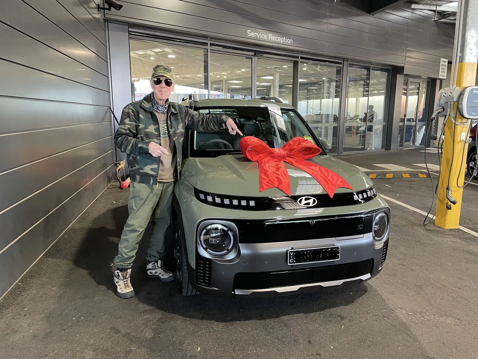 InsterBow1.webp InsterBow1.webp