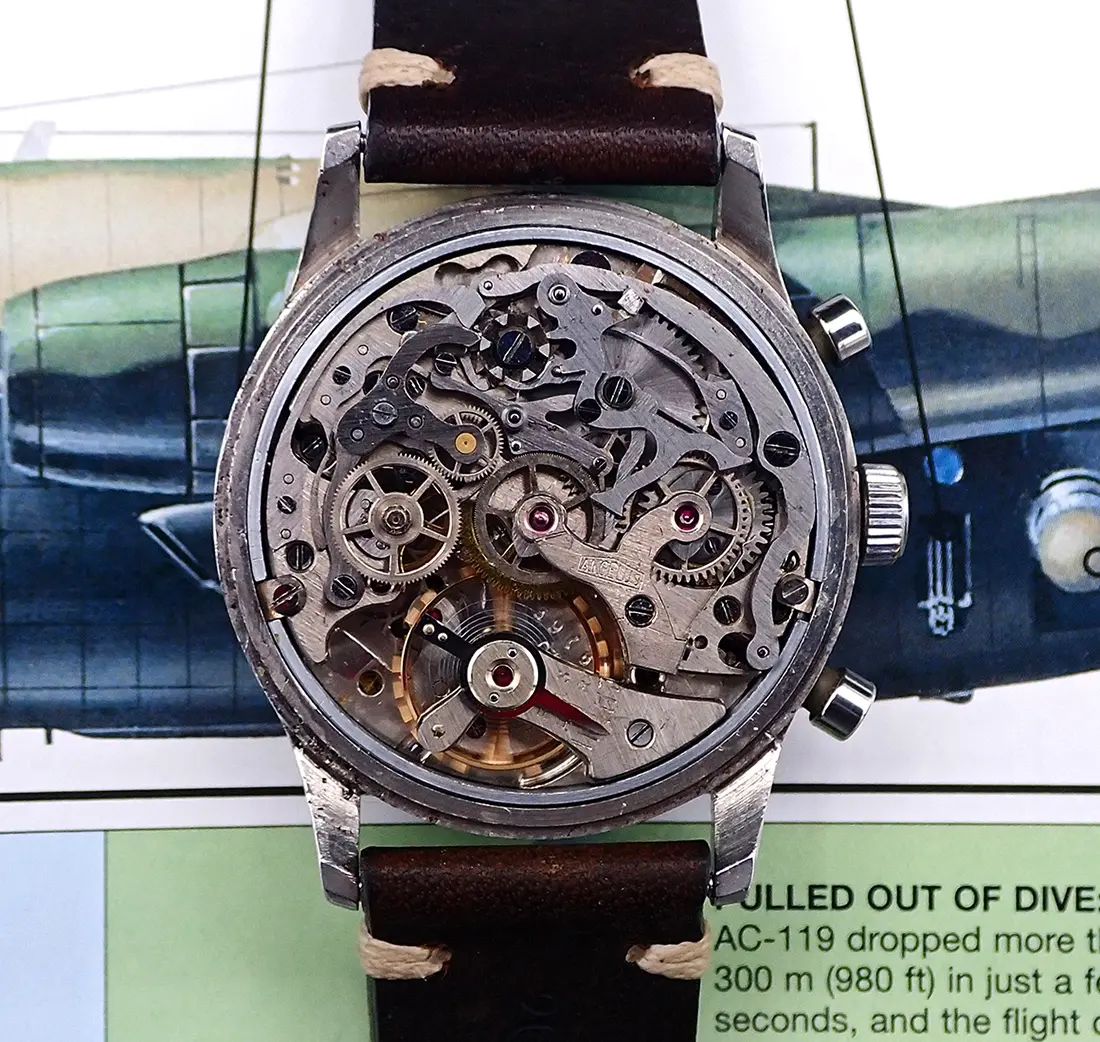 AngelusGiltMilChrono-move copy.webp AngelusGiltMilChrono-move copy.webp