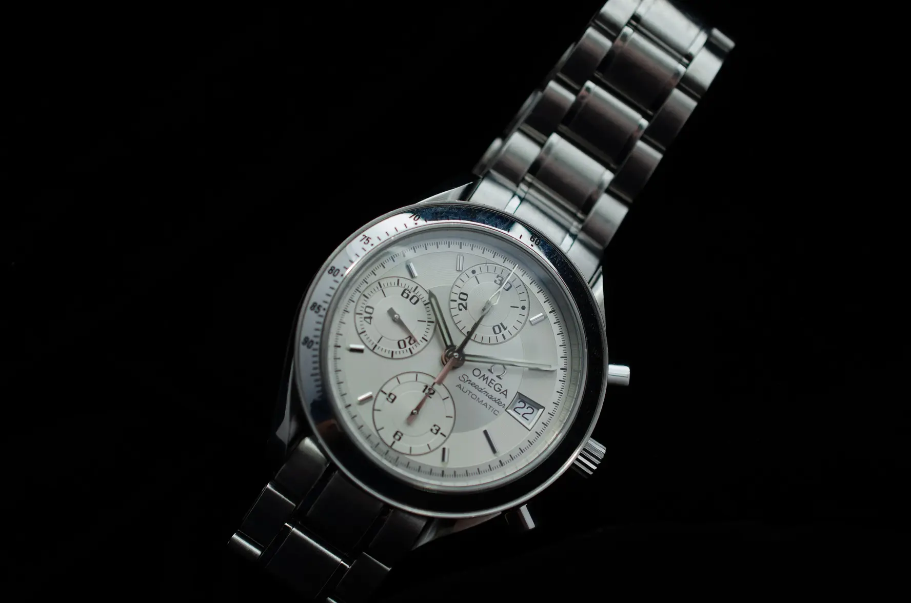 Omega Speedmaster Auto Date-6347.webp