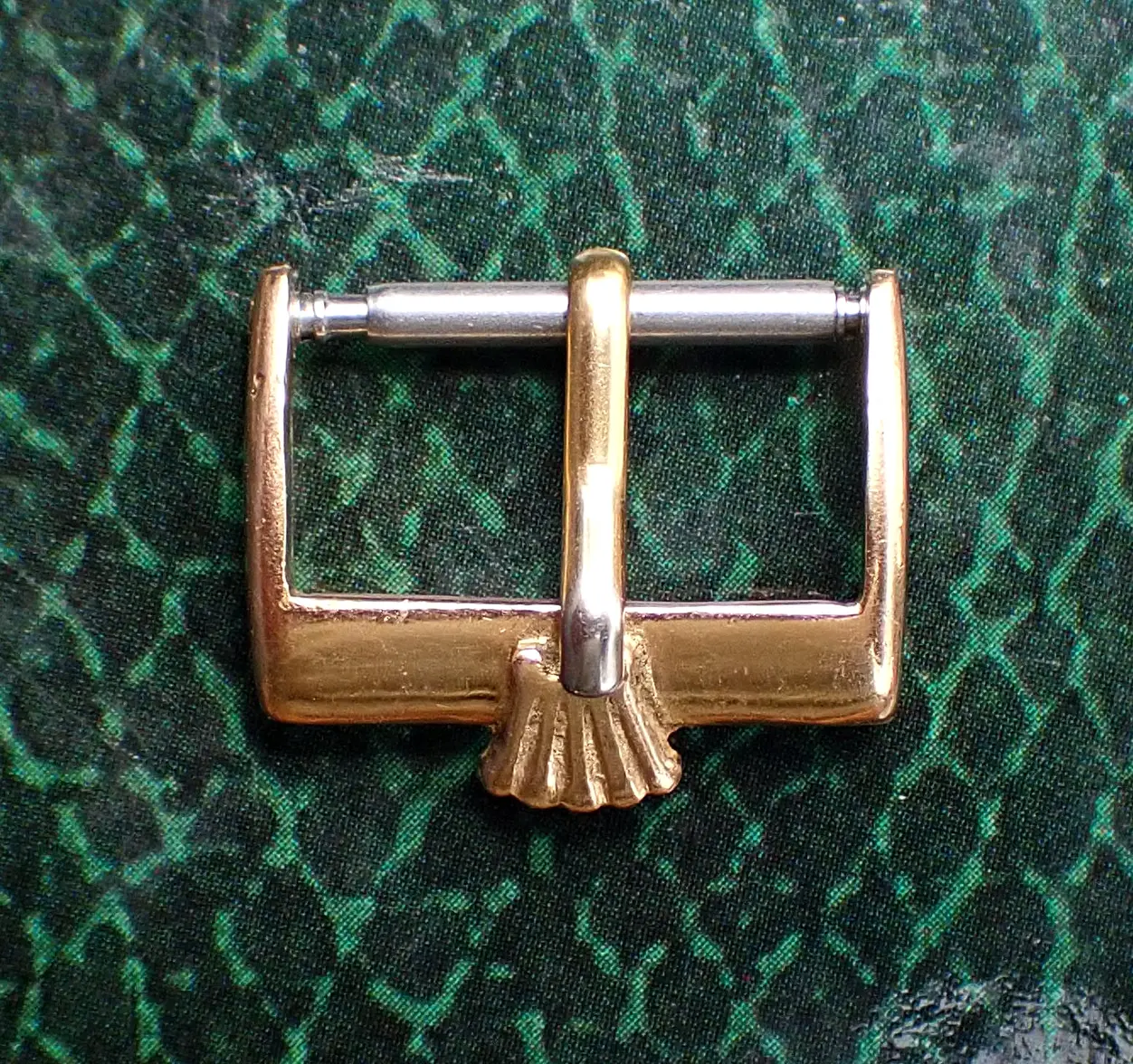 Rolex18kBuckle_1-1 copy.webp