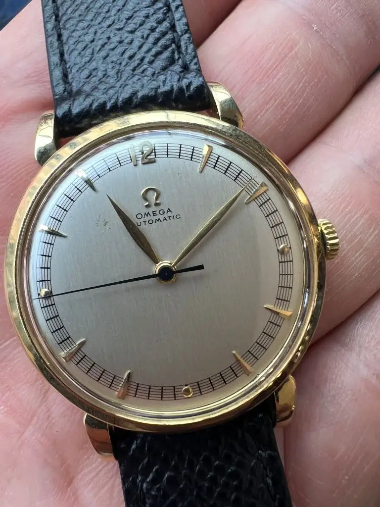 Omega 290725.webp Omega 290725.webp