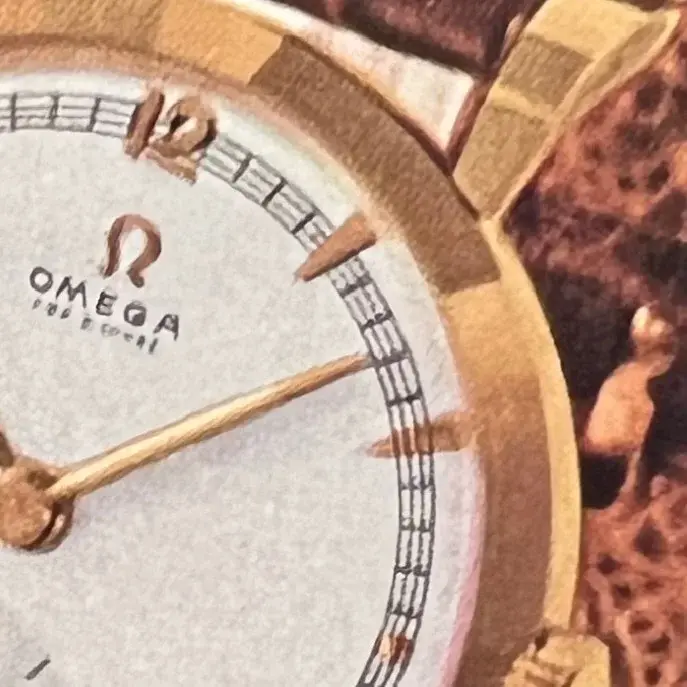 Omega Opera2Detail.webp Omega Opera2Detail.webp