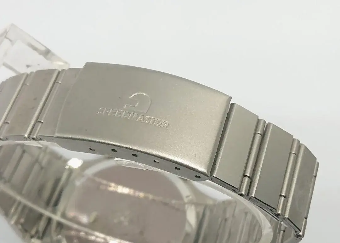 speedmaster clasp.webp