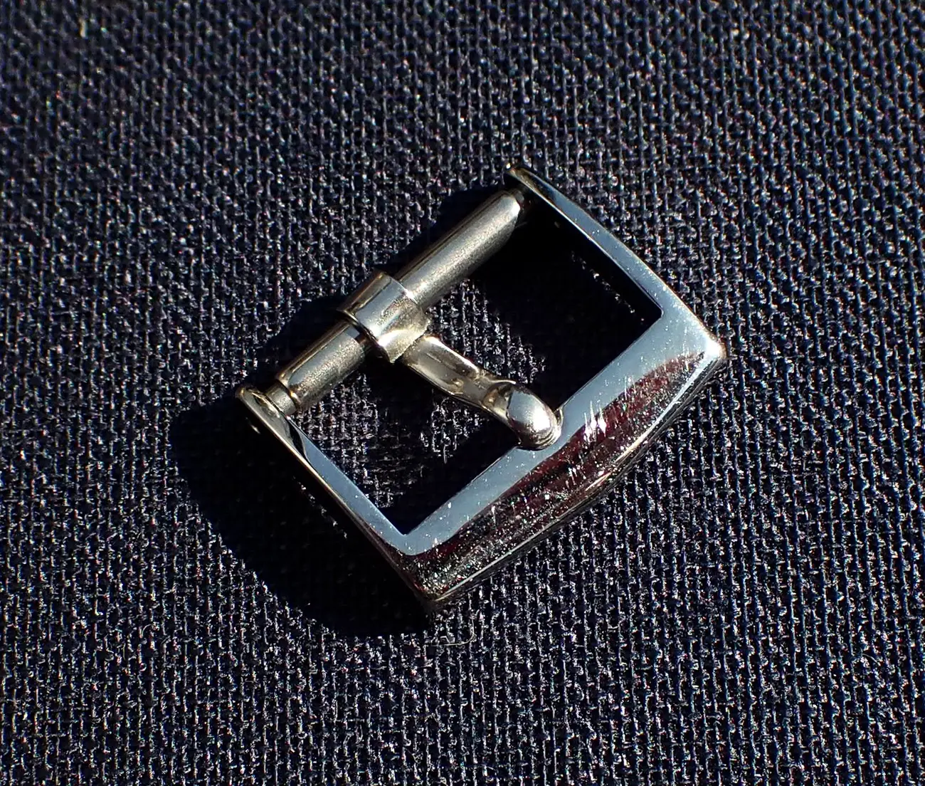 PatekSteelSqrBkl-angl2 copy.webp