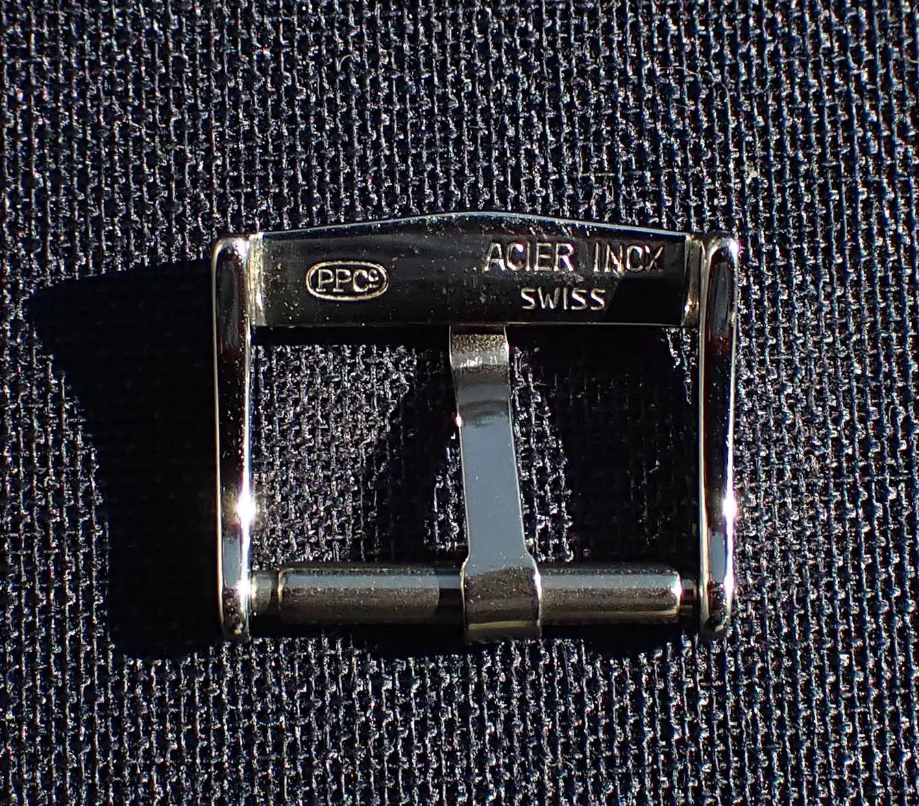 PatekSteelSqrBkl-innr copy.webp