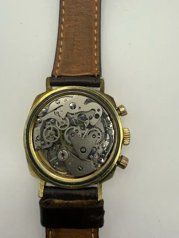 camaro2.webp camaro2.webp