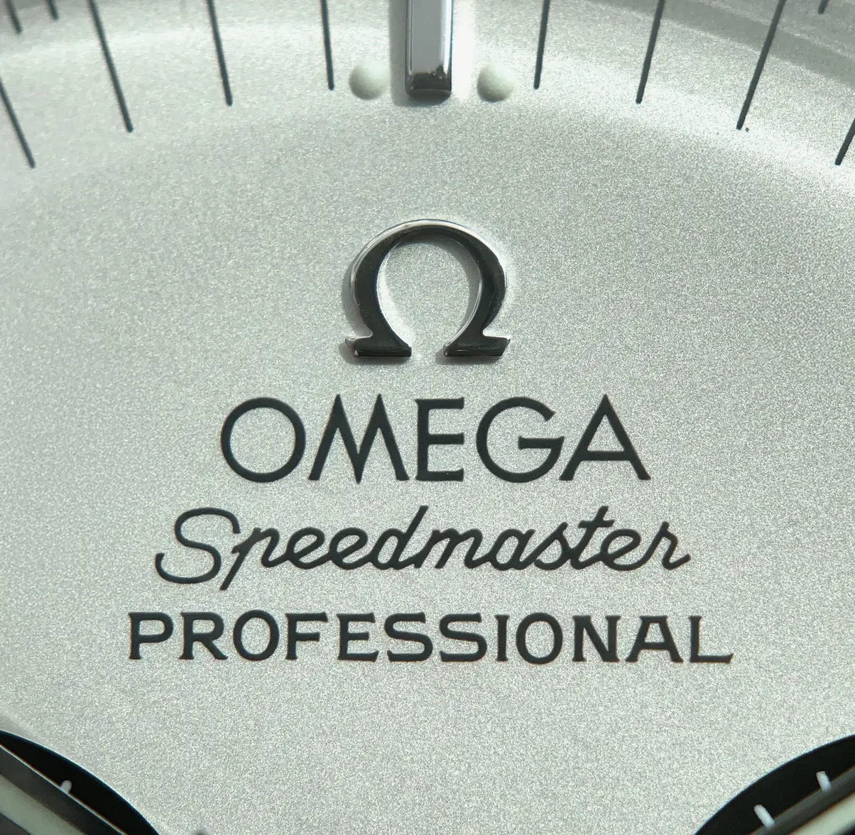 08_Mitsukoshi_macro (1).webp