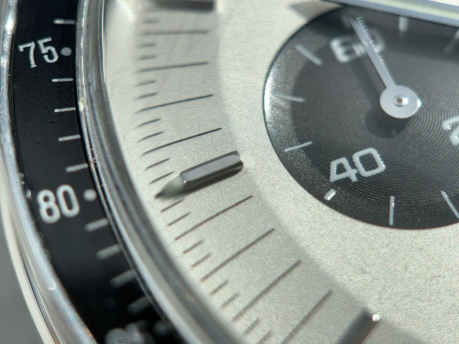 08_Mitsukoshi_macro (2).webp