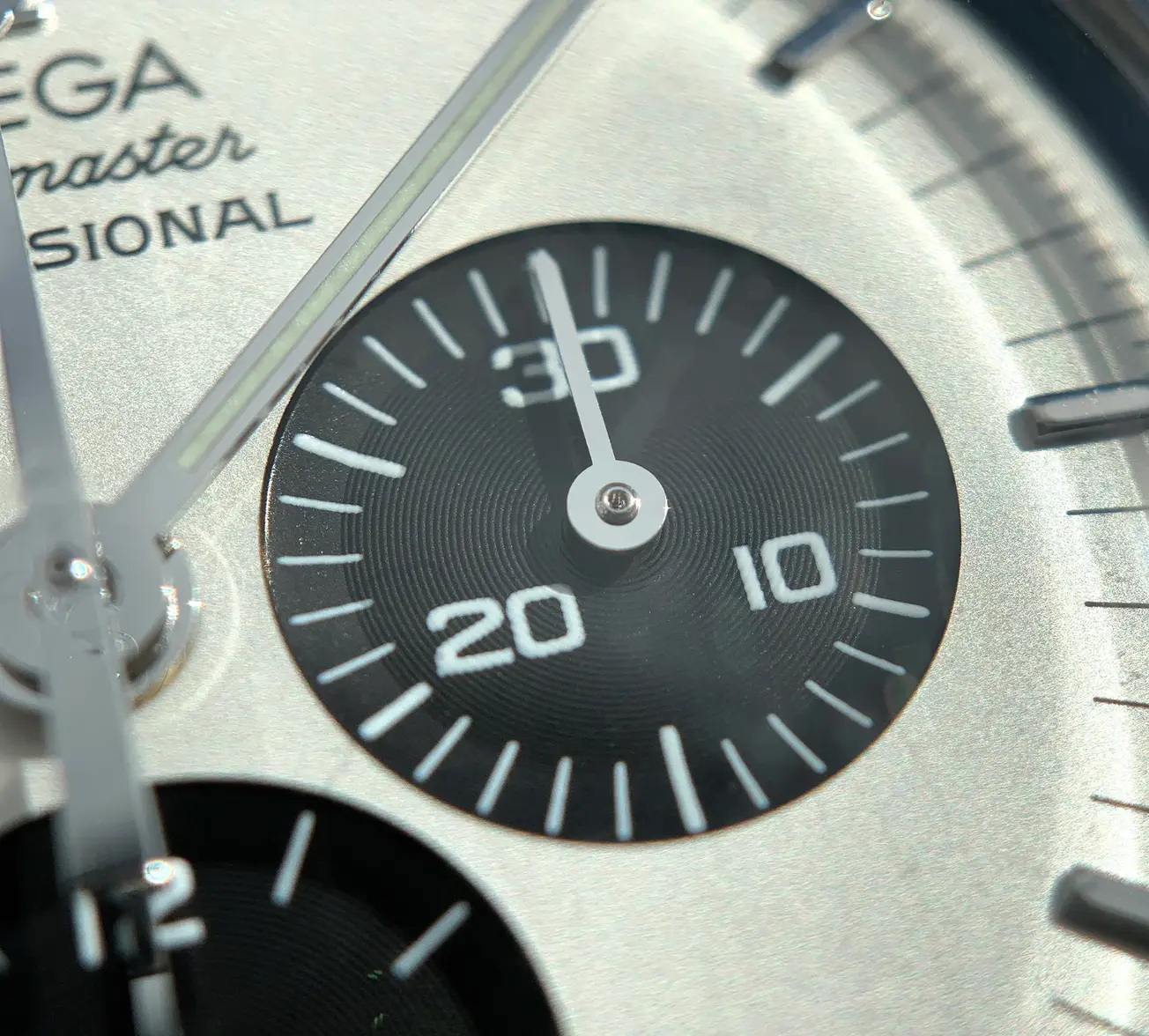 08_Mitsukoshi_macro (3).webp