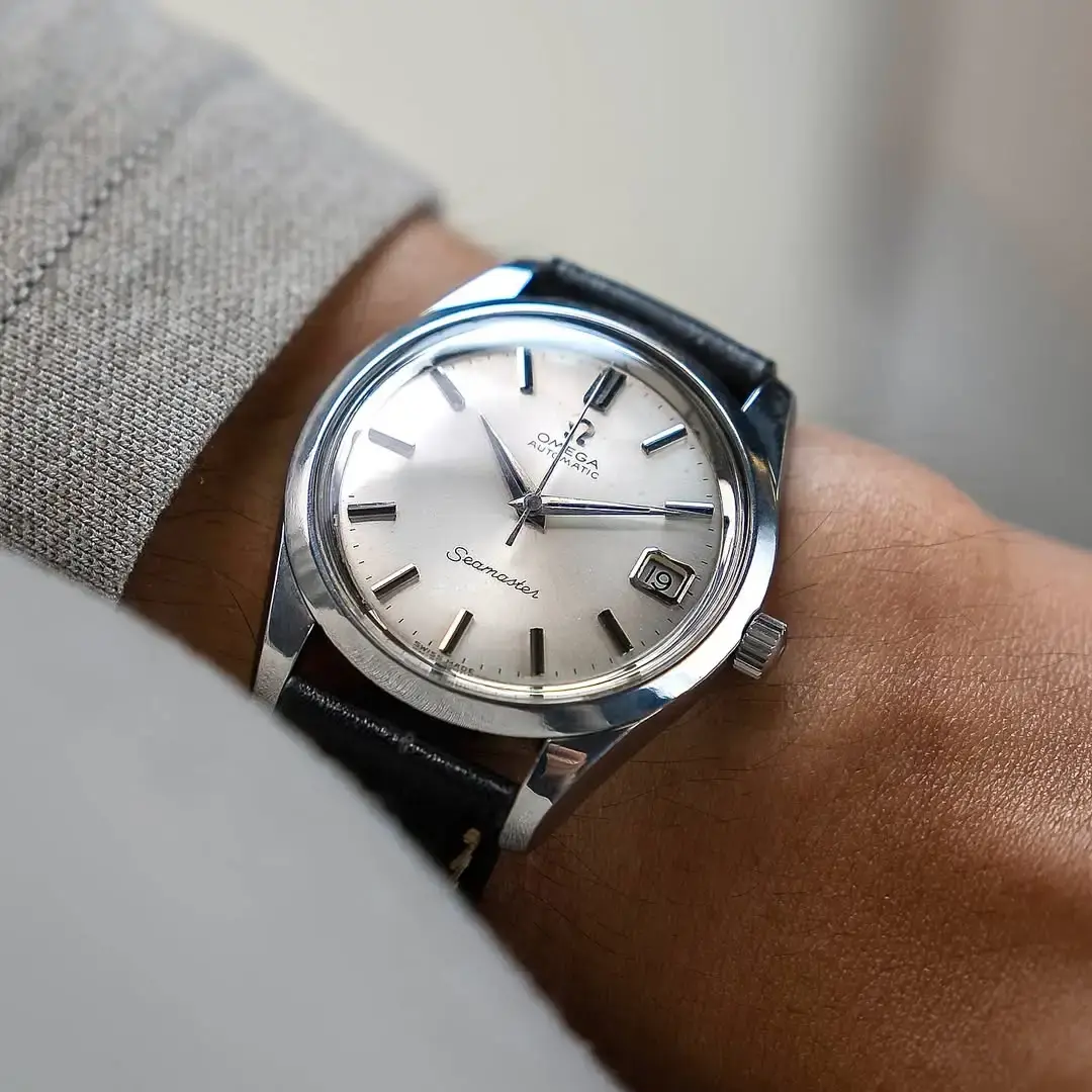 Omega Seamaster Date Ref. 166.010 - Onyx DialClean, balanced, and timeless - this Seamaster c...webp