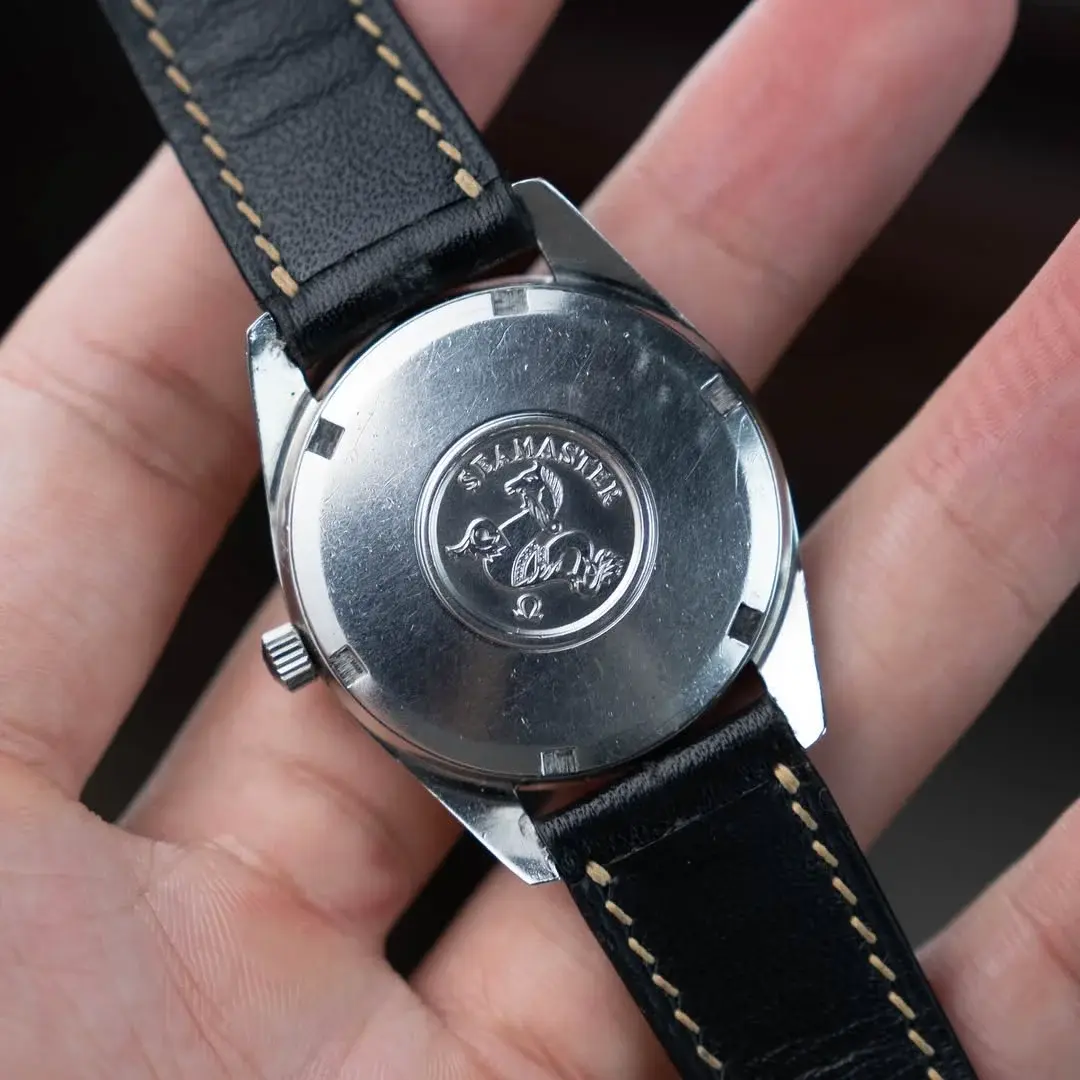 Omega Seamaster Date Ref. 166.010 - Onyx DialClean, balanced, and timeless - this Seamaster c...webp