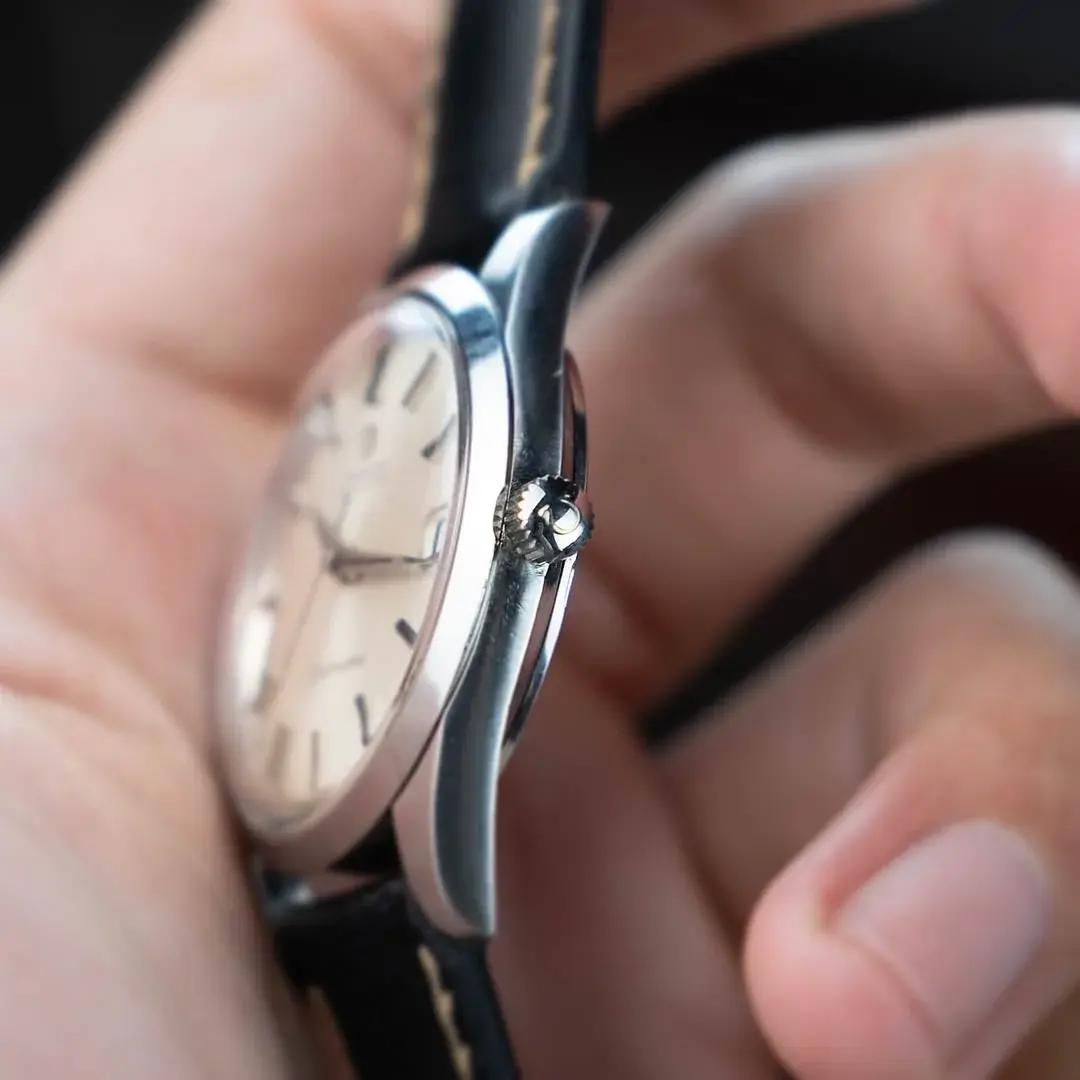 Omega Seamaster Date Ref. 166.010 - Onyx DialClean, balanced, and timeless - this Seamaster c...webp