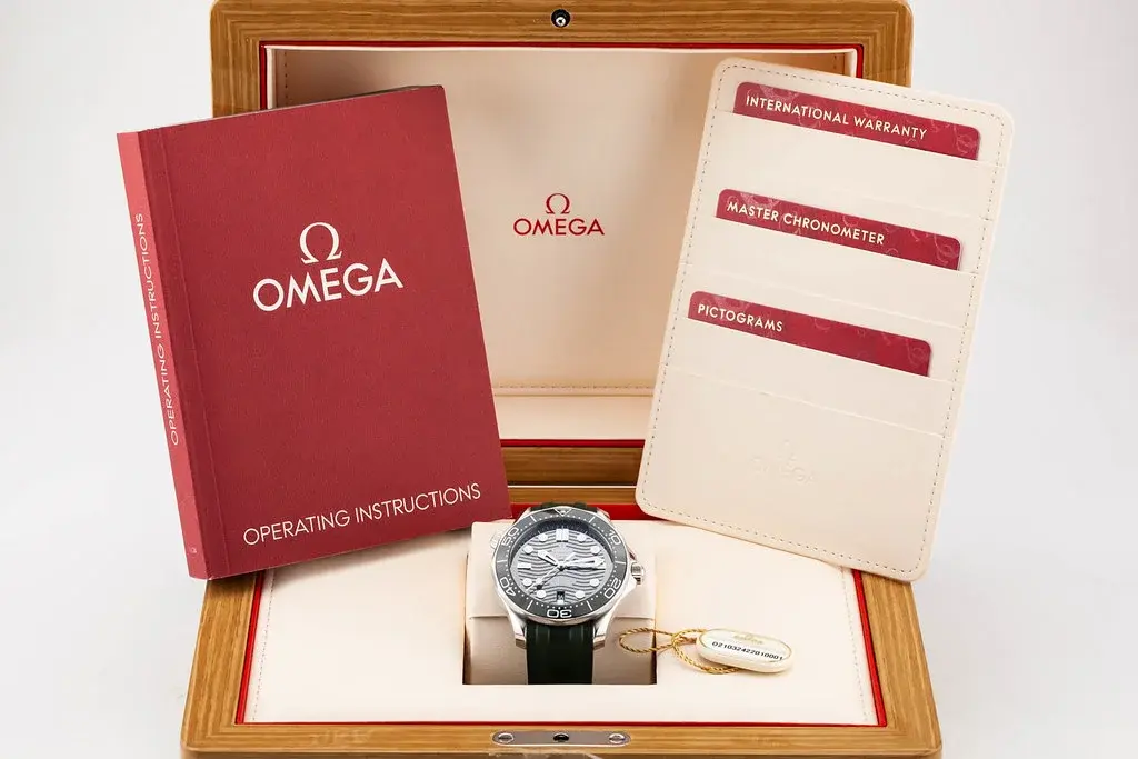 52567955738_e40db62b75_b.webp 52567955738_e40db62b75_b.webp