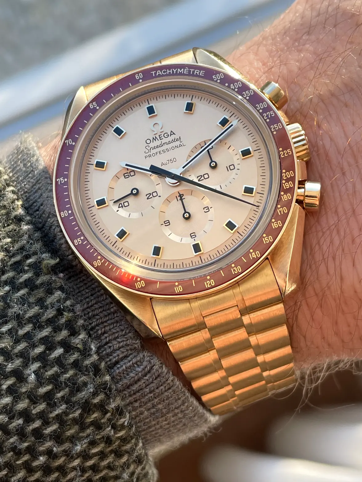 Speedmaster_Moonshine50th (9).webp