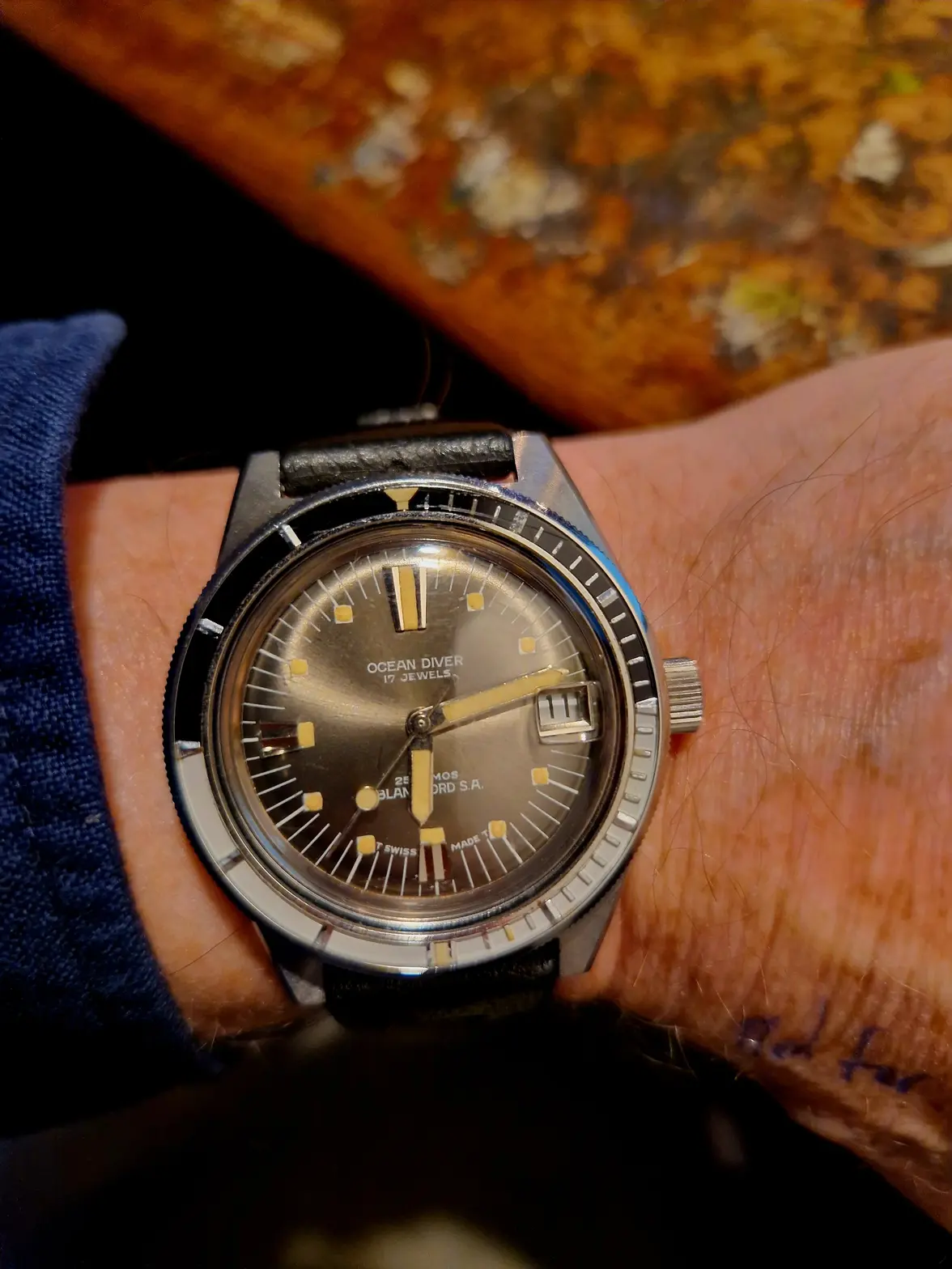 20251011_181309.webp 20251011_181309.webp