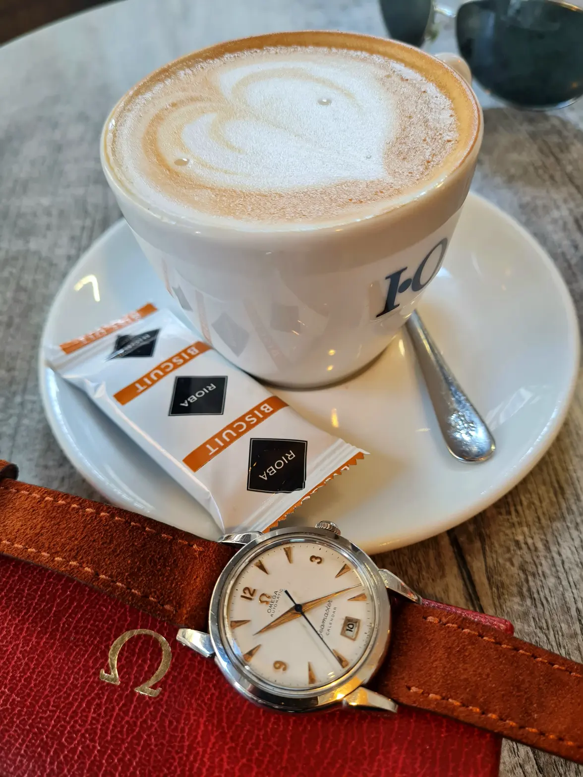 20251018_112603.webp 20251018_112603.webp