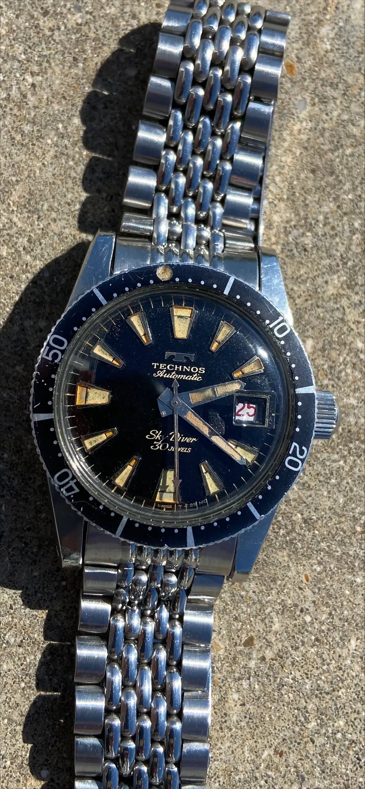 dialand bracelet 10 20 2025.webp